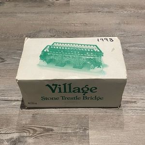 1998 Department 56 Village Stone Trestle Bridge